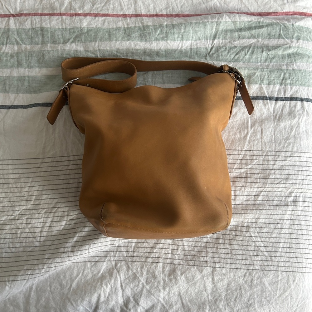 Vintage Coach 9151 Legacy Tan XL Bucket Bag